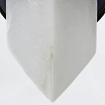 Бра черного цвета металлическое с вертикальным плафоном из алебстра Alora варинант исполнения - 3 | Loft Concept во Владивостоке