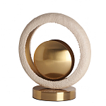 Настольная лампа с бежевым текстурным кольцом и латунным шаром в центре Tactile   варинант исполнения - 1 | Loft Concept во Владивостоке