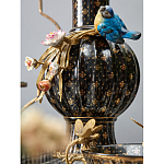 Ваза черная фарфоровая с  узором и бронзовым декором в виде веток с фарфоровой птичкой и цветами Eden Garden варинант исполнения - 3 | Loft Concept во Владивостоке