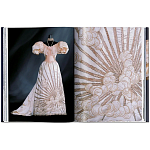 Книга 18th-Century Fashion in Detail. Товар уцененный North Susan варинант исполнения - 3 | Loft Concept во Владивостоке