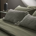 Чехол на подушку мятного цвета с бахромой и объемным узором Ethnic mix варинант исполнения - 6 | Loft Concept во Владивостоке