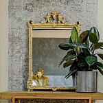 Зеркало настенное в раме бежевого цвета с эффектом старины Classic Ornament Mirror варинант исполнения - 2 | Loft Concept во Владивостоке