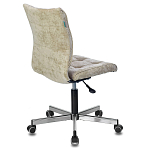 Офисное кресло в велюре песочного цвета Bureaucrats варинант исполнения - 3 | Loft Concept во Владивостоке