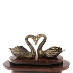 Часы настольные из натурального камня с декором в виде двух лебедей Swans Stone Clock варинант исполнения - 8 | Loft Concept во Владивостоке