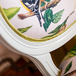 Стул светло-серый из натурального бука с изображением птиц и цветов Blooming Birds Red  варинант исполнения - 4 | Loft Concept во Владивостоке