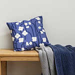 Подушка декоративная синяя с цветочным принтом Blossom Essence Emily варинант исполнения - 5 | Loft Concept во Владивостоке