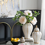 Ваза белая с крышкой и золотистыми вертикальными полосками Chinoiserie Ceramics варинант исполнения - 2 | Loft Concept во Владивостоке