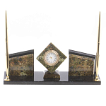 Настольный канцелярский набор из змеевика и офиокальцита с визитницами и часами Successful Leader варинант исполнения - 1 | Loft Concept во Владивостоке