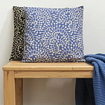 Подушка декоративная фиолетового цвета Blossom Essence Sophie варинант исполнения - 5 | Loft Concept во Владивостоке