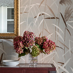 Обои ручная роспись Wild Grasses Special Colourway on Pale Grey dyed silk варинант исполнения - 2 | Loft Concept во Владивостоке