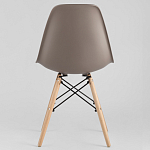 Пластиковый стул на ножках из массива бука Eames Cappuccino варинант исполнения - 5 | Loft Concept во Владивостоке