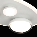 Потолочный светильник овальной формы белого цвета с 4-мя лампами Lunar Pebbles варинант исполнения - 6 | Loft Concept во Владивостоке