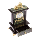 Часы настольные с декором в виде льва из натурального камня Нефрит Lion Stone Clock варинант исполнения - 3 | Loft Concept во Владивостоке