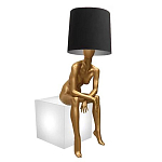 Лампа MANNEQUIN LAMP с абажуром девушка на кресле варинант исполнения - 3 | Loft Concept во Владивостоке