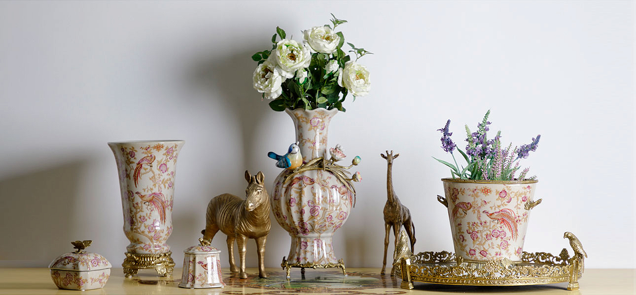 Ваза с орнаментом фигурка птичка Porcelain ornament Ваза с орнаментом фигурка птичка Porcelain ornament - Loft-Concept во Владивостоке