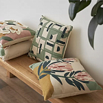 Подушка с цветочным принтом Blooming Elegance Lily варинант исполнения - 6 | Loft Concept во Владивостоке