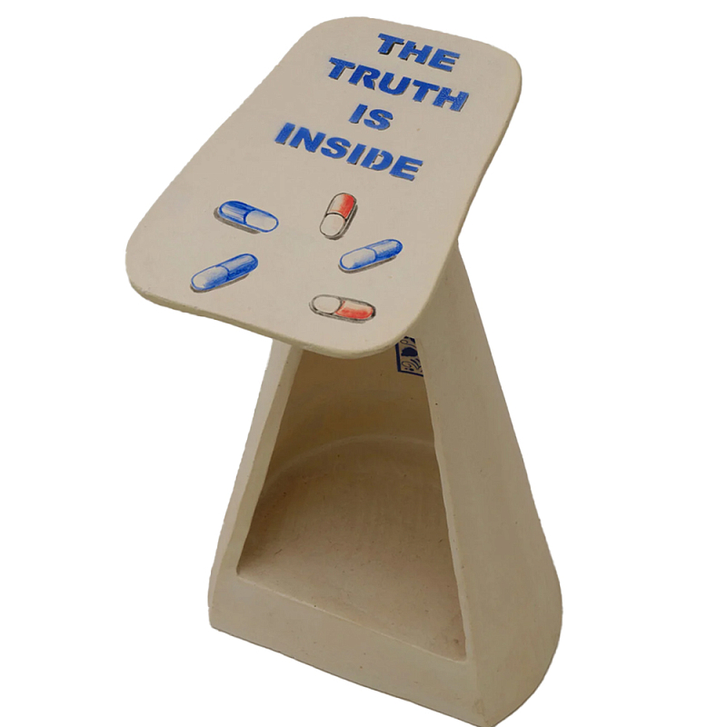 Журнальный столик The Truth Is Inside Бежевый Синий Журнальный столик The Truth Is Inside Бежевый Синий во Владивостоке | Loft Concept