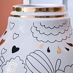 Ваза с декоративными лицами и графическими элементами в виде сердец и символов Faces of Imagination варинант исполнения - 8 | Loft Concept во Владивостоке