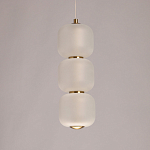 Подвесной светильник с 3-мя округлыми матовыми плафонами из белого стекла Golden Swirl варинант исполнения - 4 | Loft Concept во Владивостоке